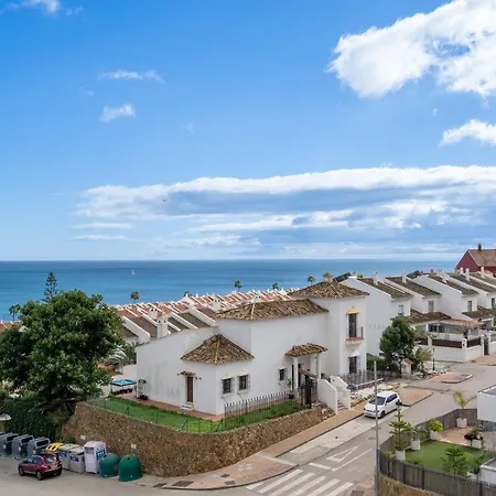 6 Penthouse Close To The & Tenniscourt Apartment *